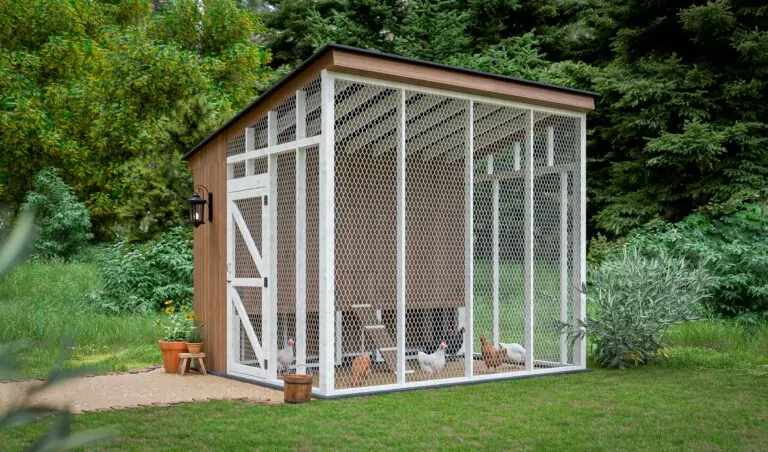 Walk-In Chicken Coop with run for 16 Hens